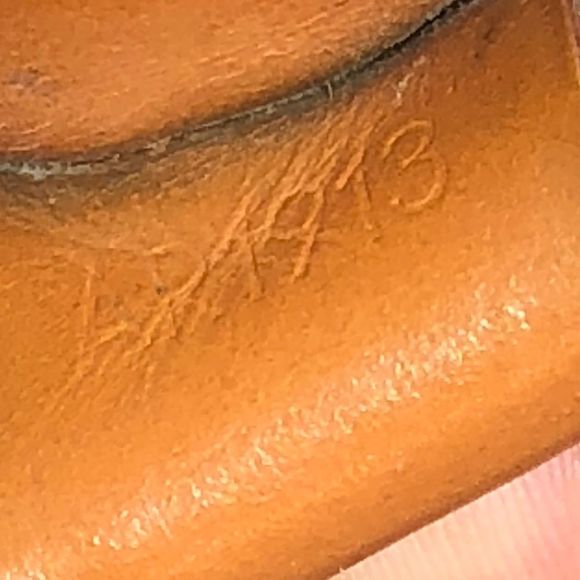 LOUIS VUITTON Cipango Gold Noe Epi Leather Tote Drawstring Bucket Shoulder Bag - Picture 9 of 17